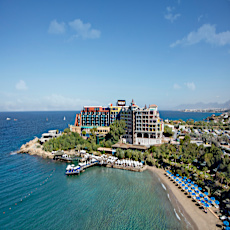 Merit Crystal Cove Hotel & Casino & Spa